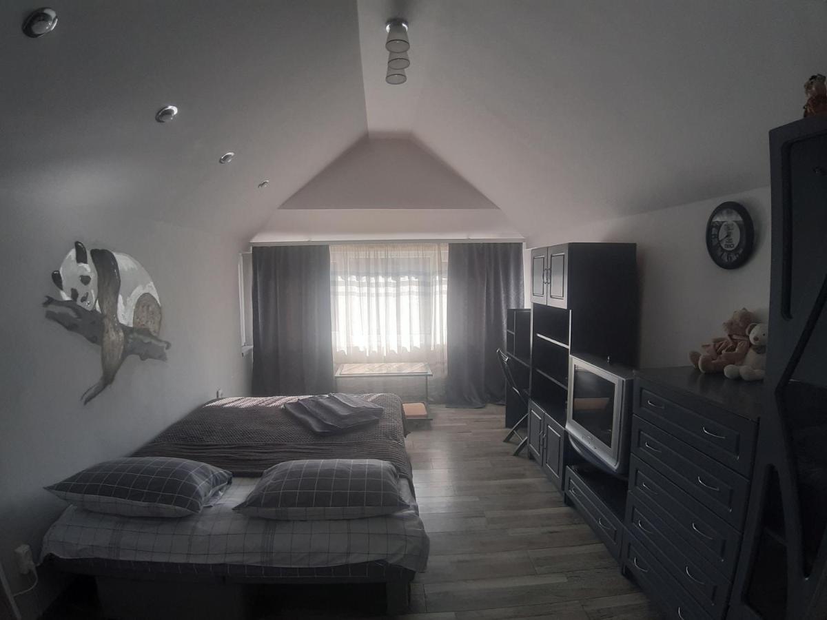 Barlig Apartment ยาเรมชา ภายนอก รูปภาพ